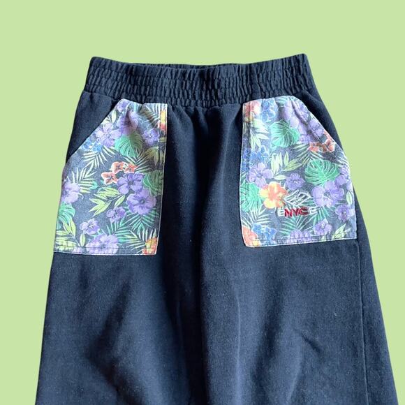 Enyce 90s retro floral pocket joggers 4T - Picture 3 of 4